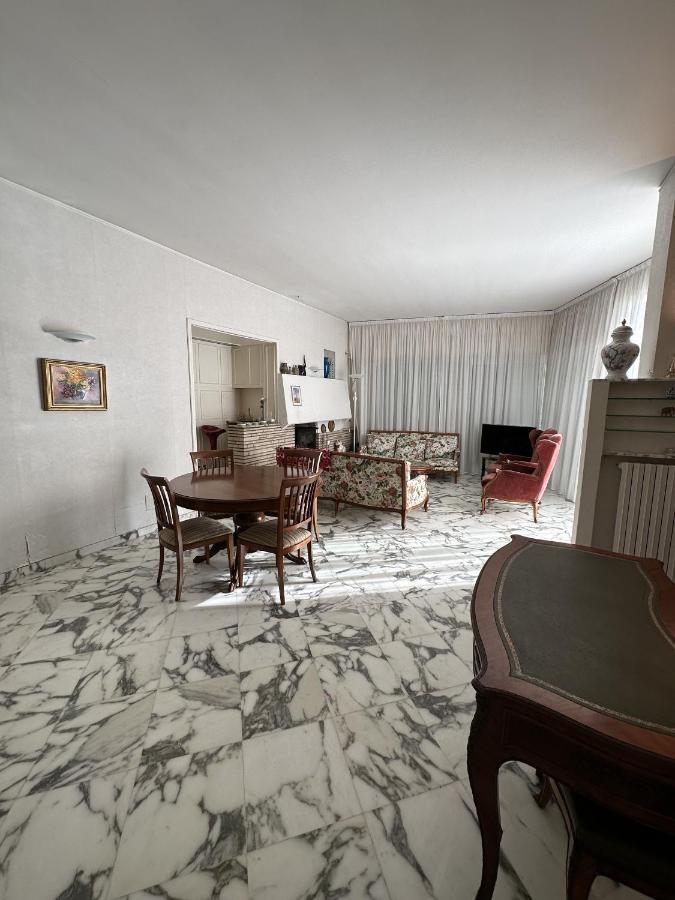 Le Rose Di Emma Villa Bordighera Exterior photo